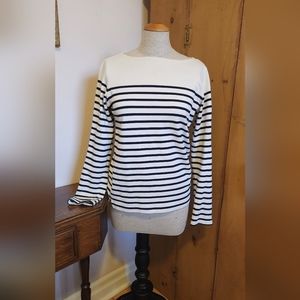 Womens size small boatneck striped shirt, thick cotton, navy blue stripes